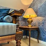 La Souveraine - - Chateau Le Bas Bleu Lejlighed *