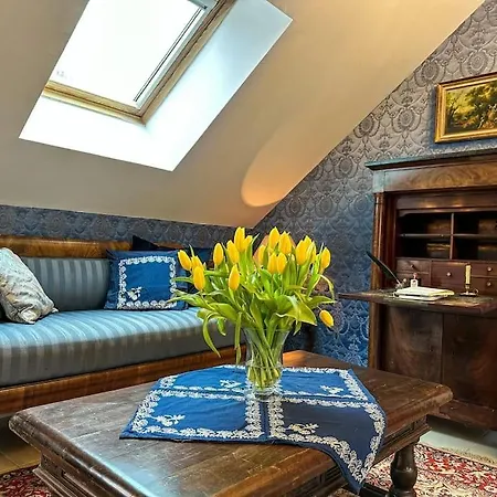 Apartment La Souveraine - - Chateau Le Bas Bleu